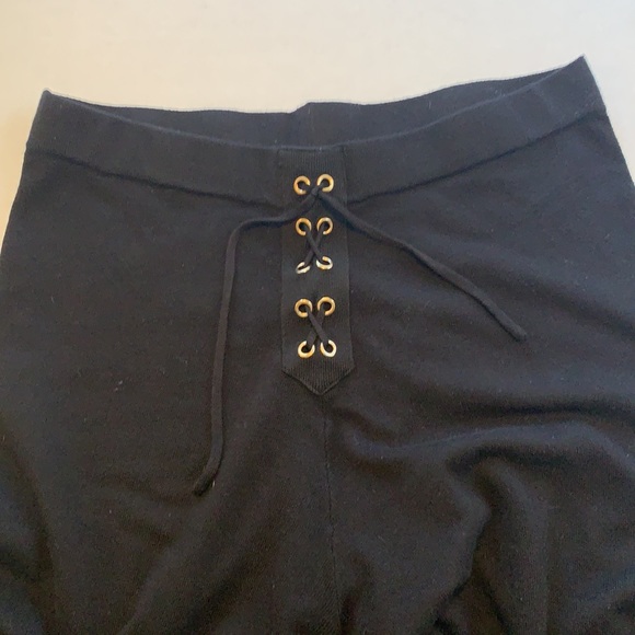 A Collection Black Knit Wide Leg Culottes - Picture 3 of 5